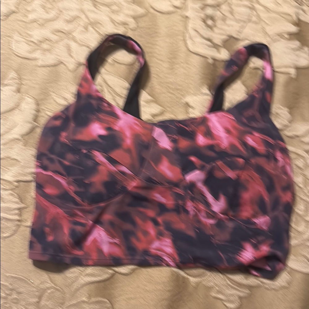 Lululemon sports bra